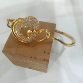 7008945 - GT MODEL ELEGAN GOLD MATA PUTIH [70% - 7.7gr]