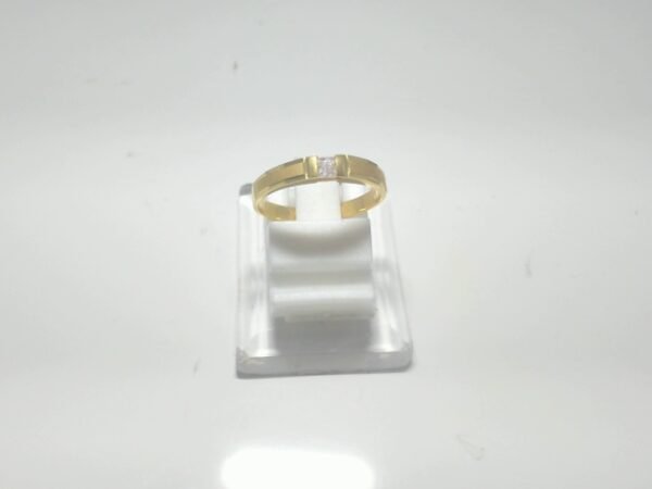 7034271 - CT WEDDING RING R.11 [70% - 1.86gr]