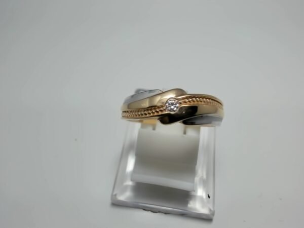 8008111 - CM WEDDING RING VARIASI MATA PUTH SIZE 18 [37.5% - 3.05gr]