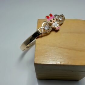 8008568 - GM BABY MODEL ELEGANT GOLD MATA PUTIH ENAMLE [37.5% - 2.03gr]