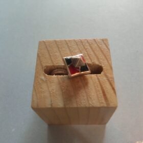 9042033 - LT MDL MP CAT [75% - 2.77gr]