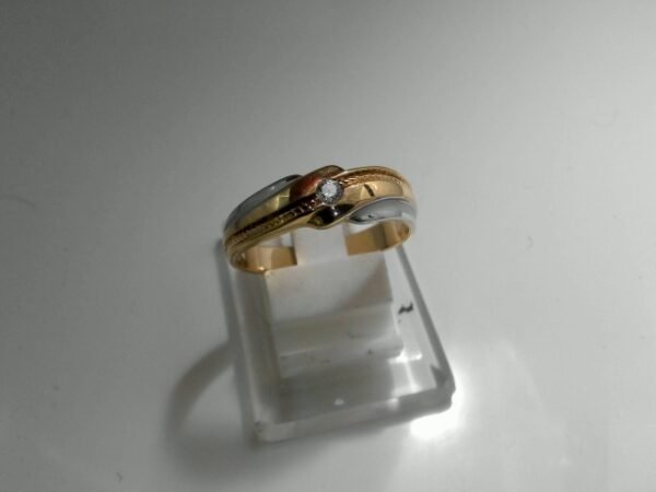 8008135 - CM WEDDING RING VARIASI MATA PUTIH SIZE 20 [37.5% - 3.07gr]