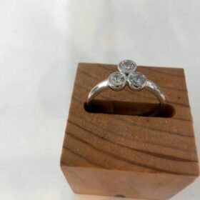 8006397 - CM MODEL MATA PUTIH SIZE 13 (PUTIH) [37.5% - 1.55gr]