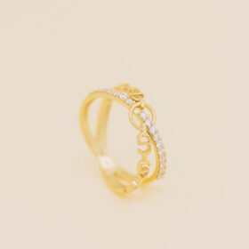 8051933 - CT AUVA CLAURINDA RING SIZE 9 [16K - 2.4gr]