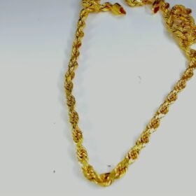 7102151 - KM MODEL KOREA [9K - 9.45gr]