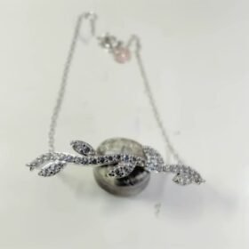 8067647 - GT HOLLO DAUN MATA PUTIH [P] IMPORT [17K - 2.18gr]