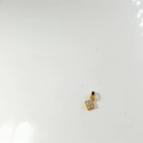 8076007 - LM MODEL AUVA MATA PUTIH [8K - 0.66gr]