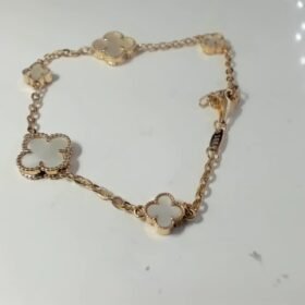 8084372 - GT MODEL VANCLEEF PUTIH [16K - 4.56gr]