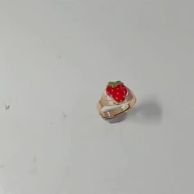 8086989 - CM MODEL STROBERI ENAMEL [8K - 0.52gr]