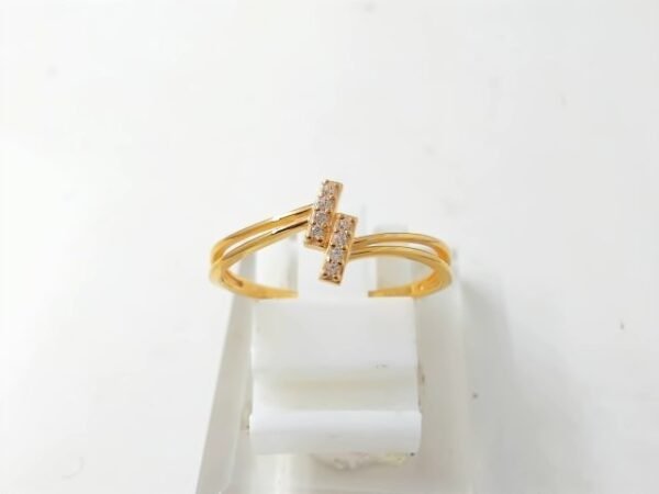 9202663 - CT MODEL MATA PUTIH R.15 [16K - 1.22gr]