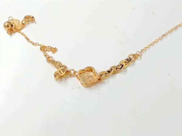 9202701 - GT RANTAI MODEL SERUT VANCLEEF MATA PUTIH [16K - 2.08gr]