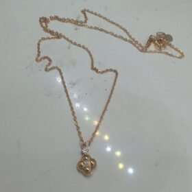 9201829 - KM MODEL HOLLO VANCLEEF MATA PUTIH [8K - 1.82gr]