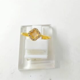 9206612 - CM MODEL AUVA MATA PUTIH VANCLEEF R.12 [8K - 0.88gr]