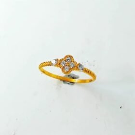 9207058 - CM AUVA VAN CLEEF MATA PUTIH R.15,5 [8K - 0.88gr]