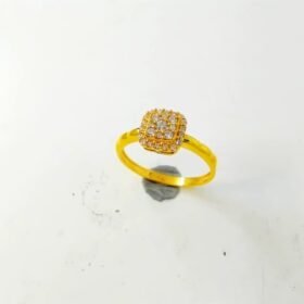 9207535 - CM AUVA MODEL MATA PUTIH R,12 [8K - 1.96gr]