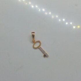 9208697 - LT AUVA KUNCI MODEL MATA PUTIH [16K - 0.78gr]