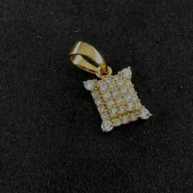 8093401 - LT AUVA MODEL MATA PUTIH [16K - 0.94gr]