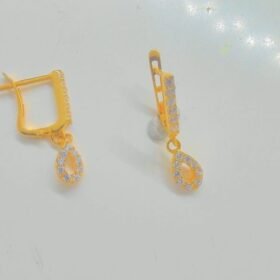 9211424 - WM AUVA KLIP MATA PUTIH [8K - 1.15gr]