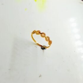 9211488 - CM AUVA MODEL MATA PUTIH R.18 [8K - 0.95gr]