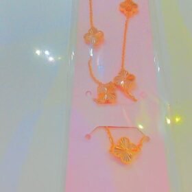 9216514 - KT MODEL VANCLEEF POLOS [17K - 6.13gr]