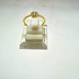 7184432 - CM MODEL MATA PUTIH [8K - 0.92gr]