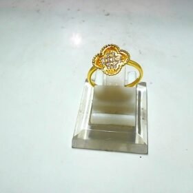 7184489 - CM MODEL MATA PUTIH [8K - 1.52gr]